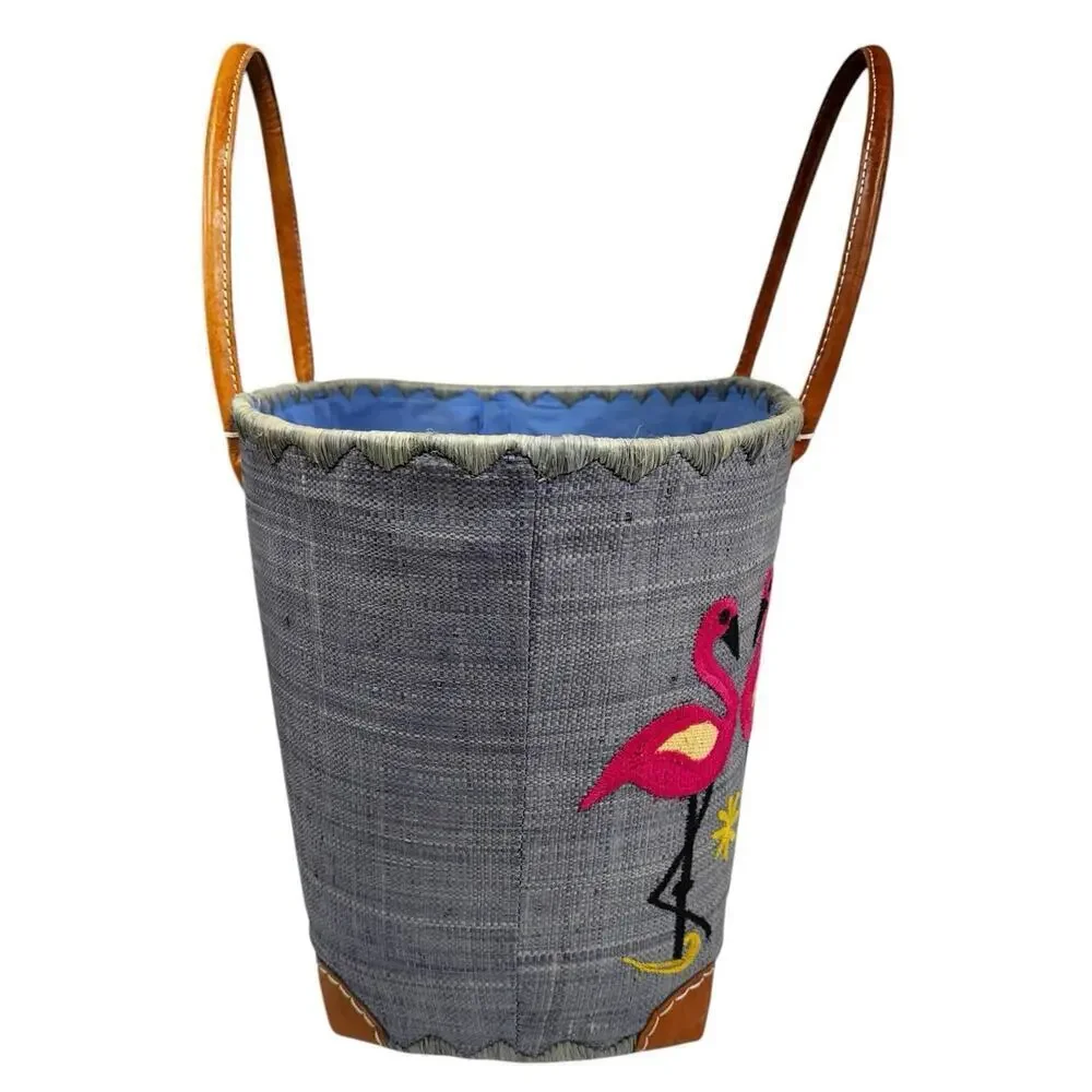 Le Comptoir De La Plage "Madagascar" Woven Raffia Blue/Pink Flamingos ExL Tote - Picture 2 of 16